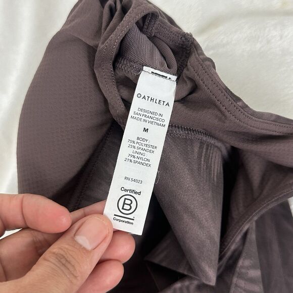 ATHLETA Aurora Scoop Sports Bra D-DD Size M Purpleish brown - Picture 9 of 10